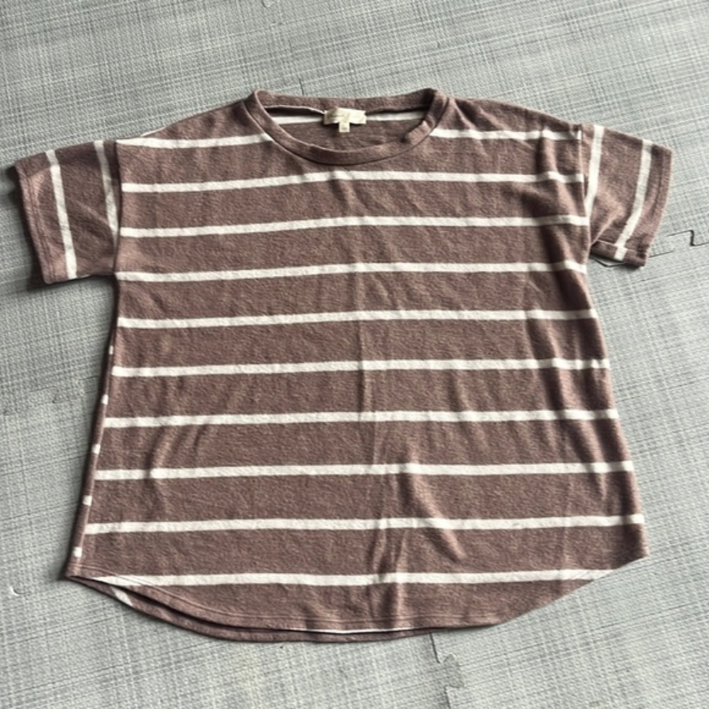 Perfect peach short sleeve sweater